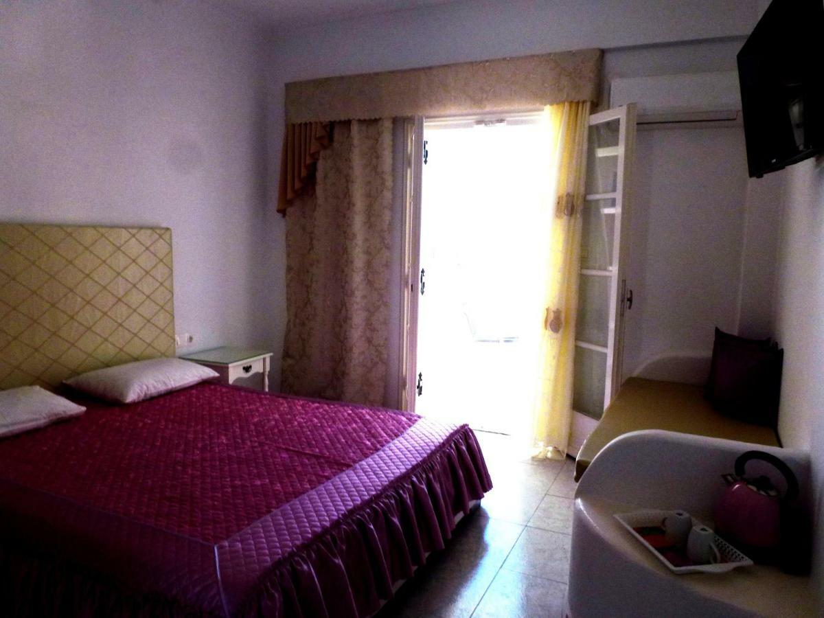 Bougainvillea Suites Kamári Dış mekan fotoğraf