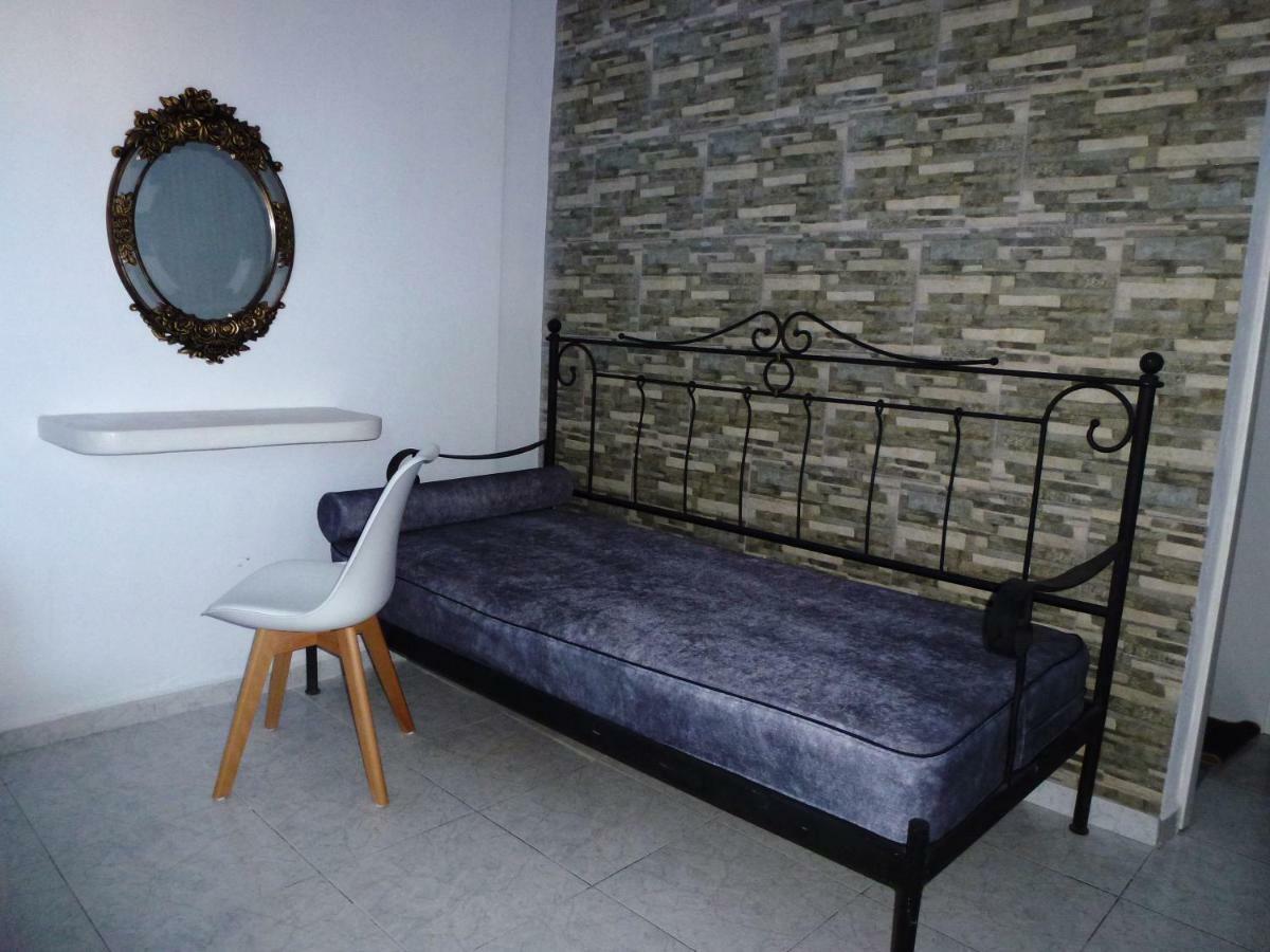 Bougainvillea Suites Kamári Dış mekan fotoğraf
