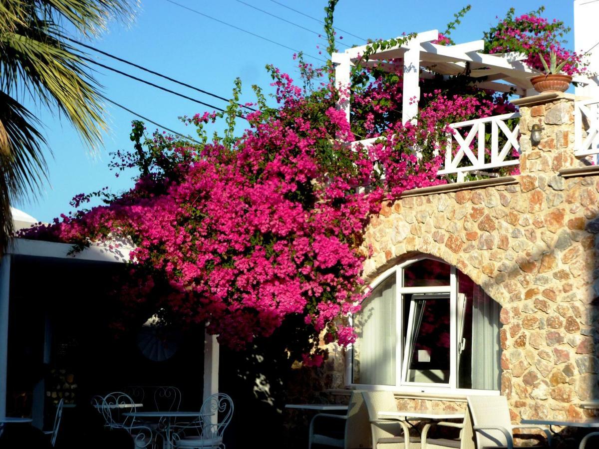 Bougainvillea Suites Kamári Dış mekan fotoğraf