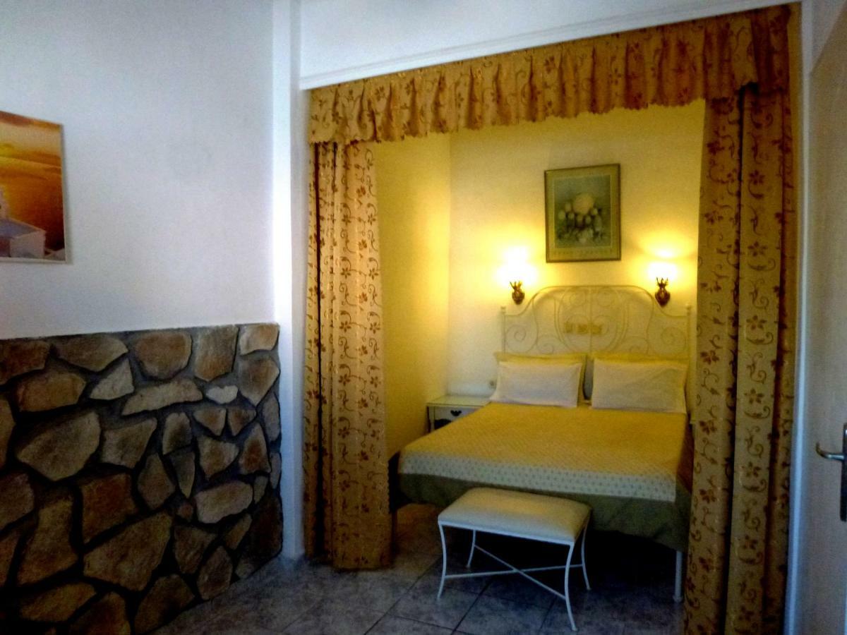 Bougainvillea Suites Kamári Dış mekan fotoğraf